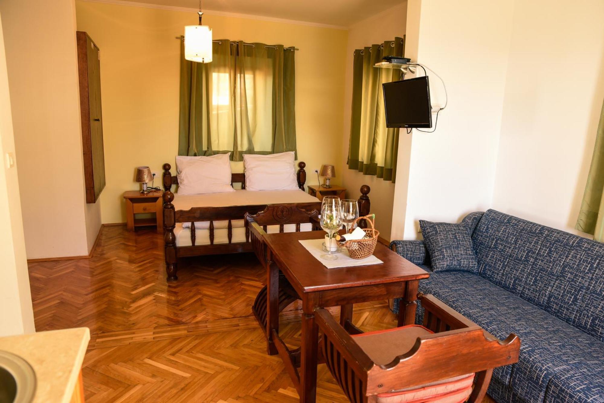 Apartments Susanna Улцин Стая снимка